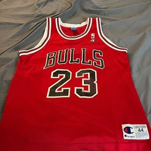 1990s Champion Jordan Jersey size 44
